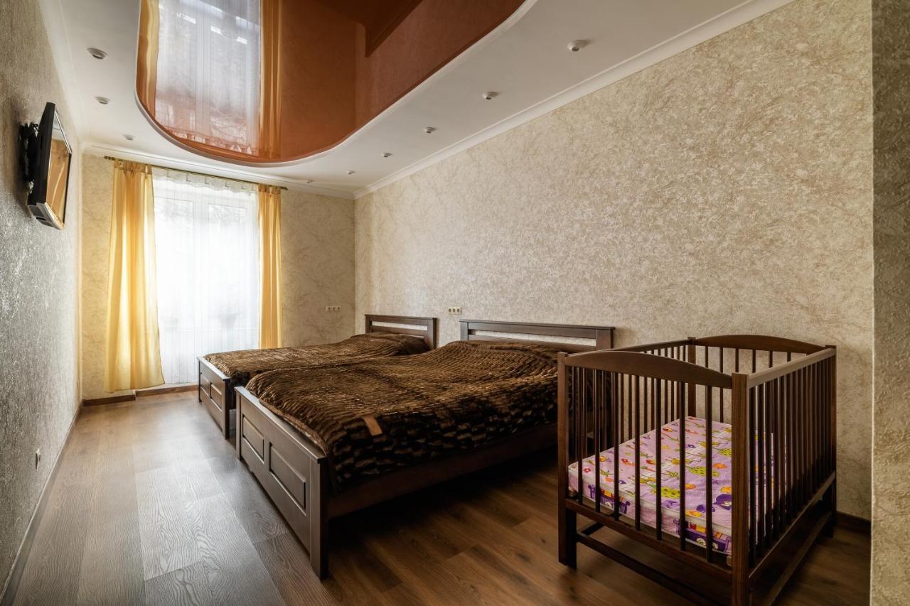 Kyivska Apartments Leopoli Esterno foto