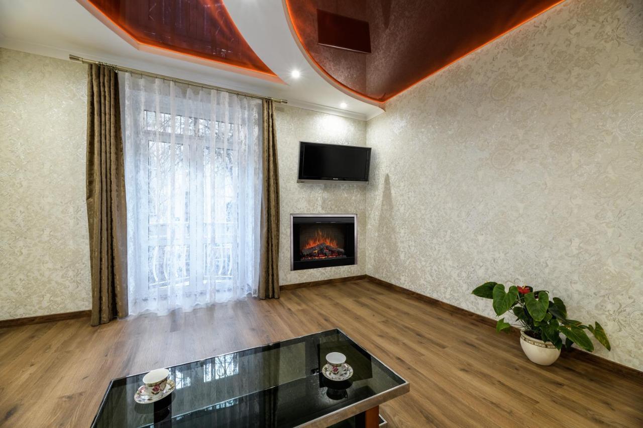 Kyivska Apartments Leopoli Esterno foto